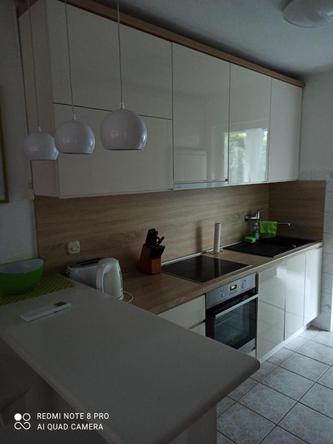 Apartman Robertino 1966 Makarska Luaran gambar