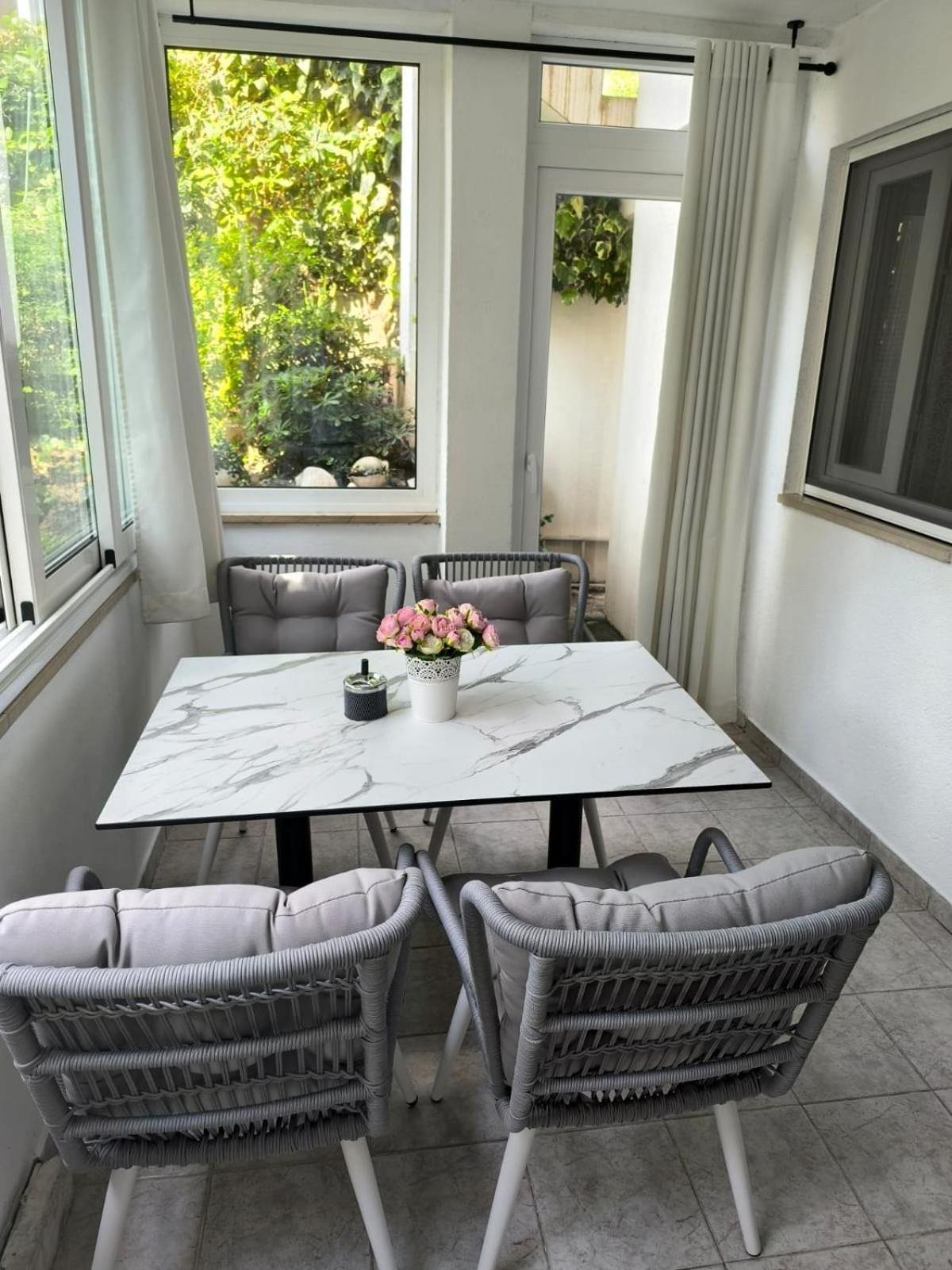 Apartman Robertino 1966 Makarska Luaran gambar